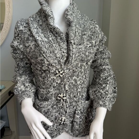 BCBGMaxAzria Gray Knit Sweater - Picture 1 of 3